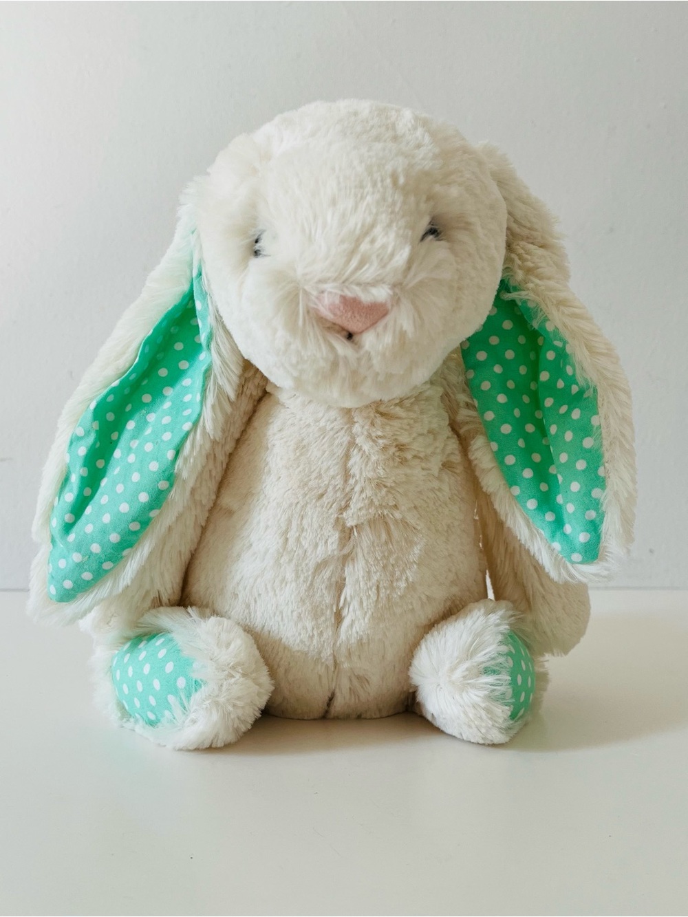 Rare/Retire Jellycat Indigo Canda Exclusive Medium Mint Dot Bashful White Bunny